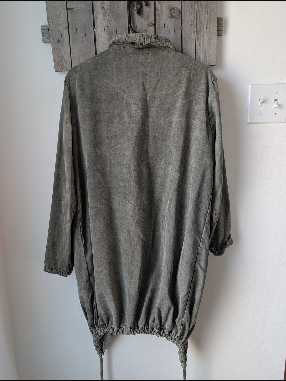 Draped Open-Front Vest - Picture 4 of 4